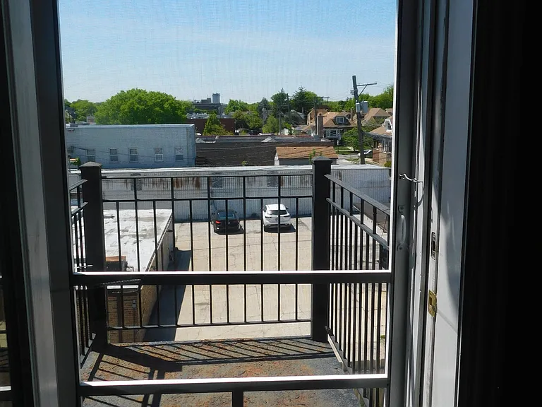 1612 N Nagle Ave #3 — Photo 19