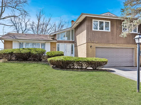 18840 May St, Homewood, IL 60430