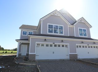 10641 Mangrove Dr, Indianapolis, IN