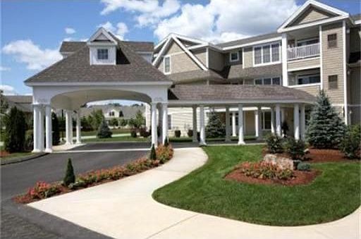 1st image of 1000 Emerald Ct #1122