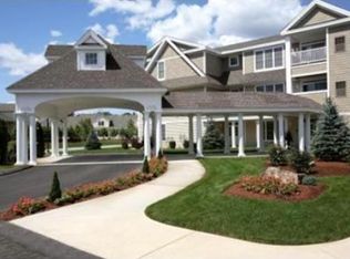 1000 Emerald Ct #1122, Tewksbury, MA 01876