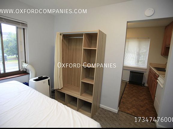 5th image of 413 Washtenaw Ave APT 3