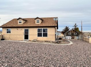 909 E Waverly Dr, Pueblo West, CO