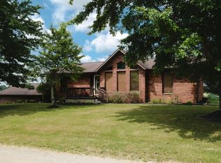 451 Theiss Rd, Vinton, OH 45686