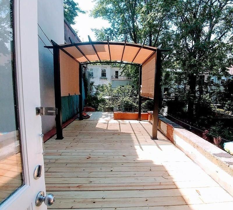 1st image of 650 Union St #2B
