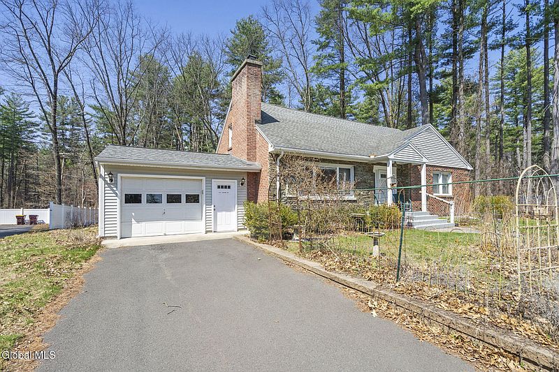 2nd image of 49B Fletcher Road