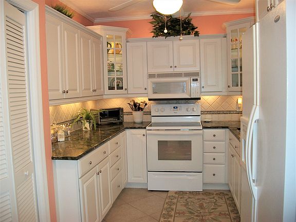 2nd image of 109 W Park Shores Cir APT 35W