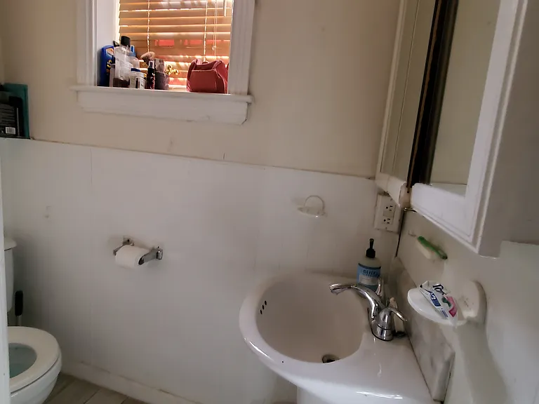 4222 Spruce St #1R — Photo 3