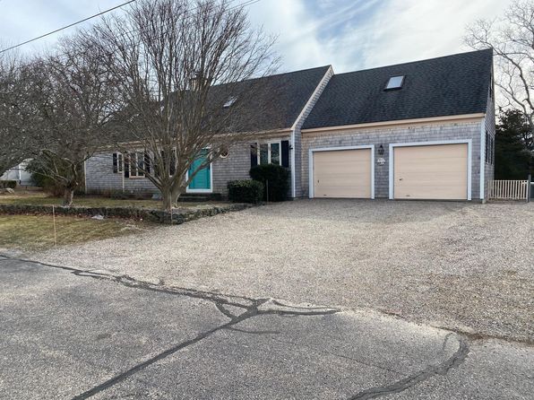 168 Waterside Dr