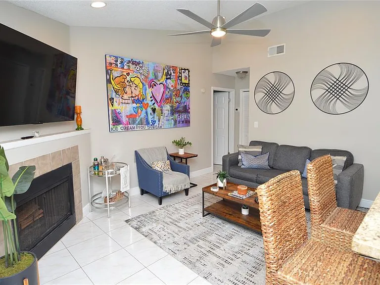 8752 Mallard Reserve Dr #203 — Photo 24