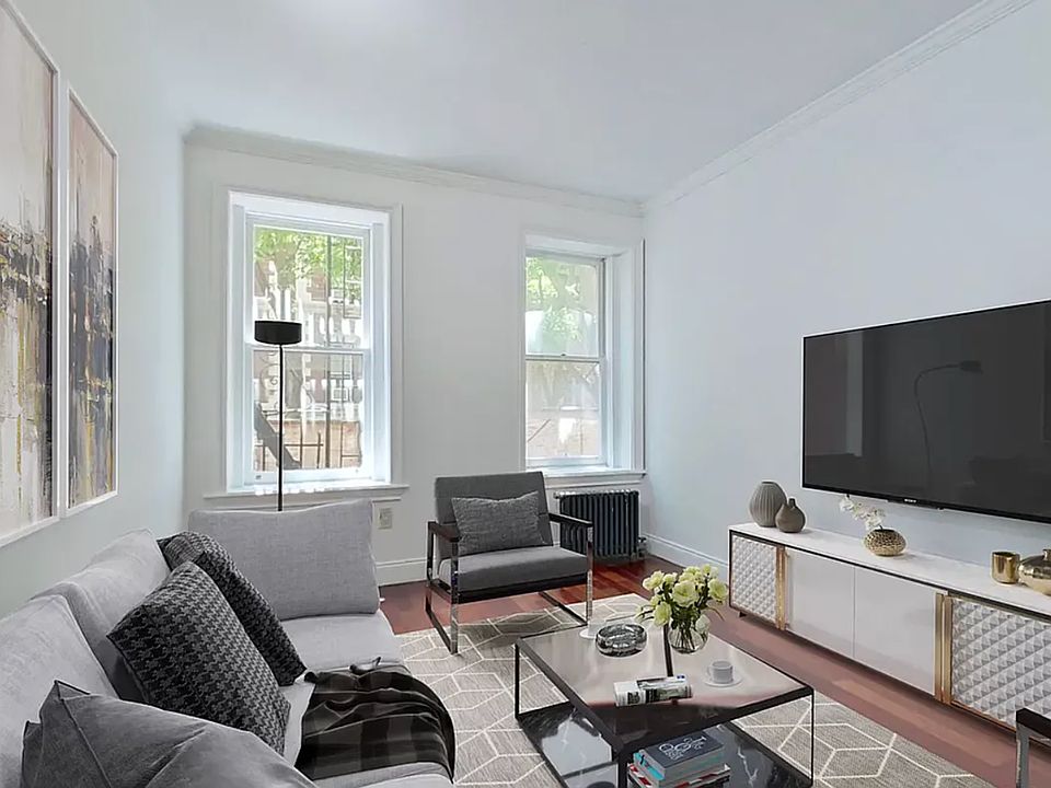 1st image of 107 Christopher St APT 5