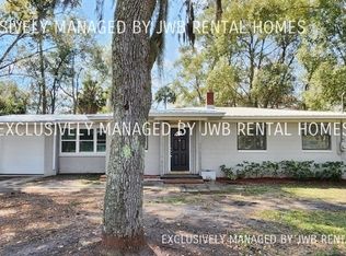 1526 Ribault Scenic Dr, Jacksonville, FL 32208