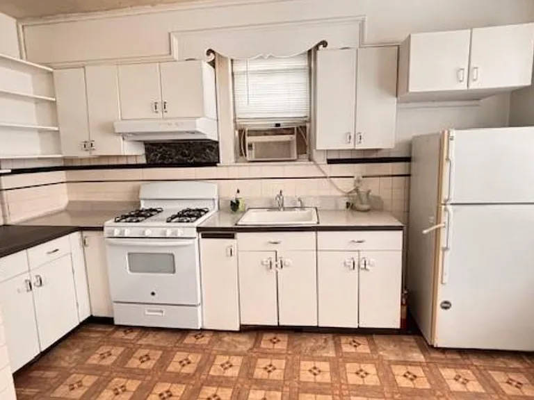 758 Hamilton St #2 — Photo 8