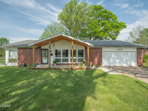 2808 Illinois Ave, Joplin, MO 64804
