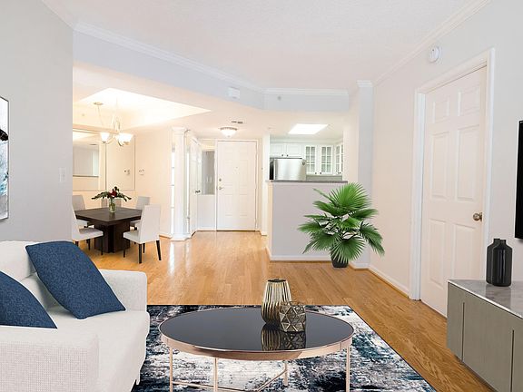 5th image of 3835 9th St N APT 104W