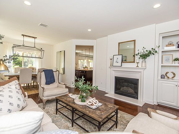 5th image of 7065 Bergamot Ave