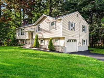 67 Wagon Wheel Rd, Dracut, MA, 01826