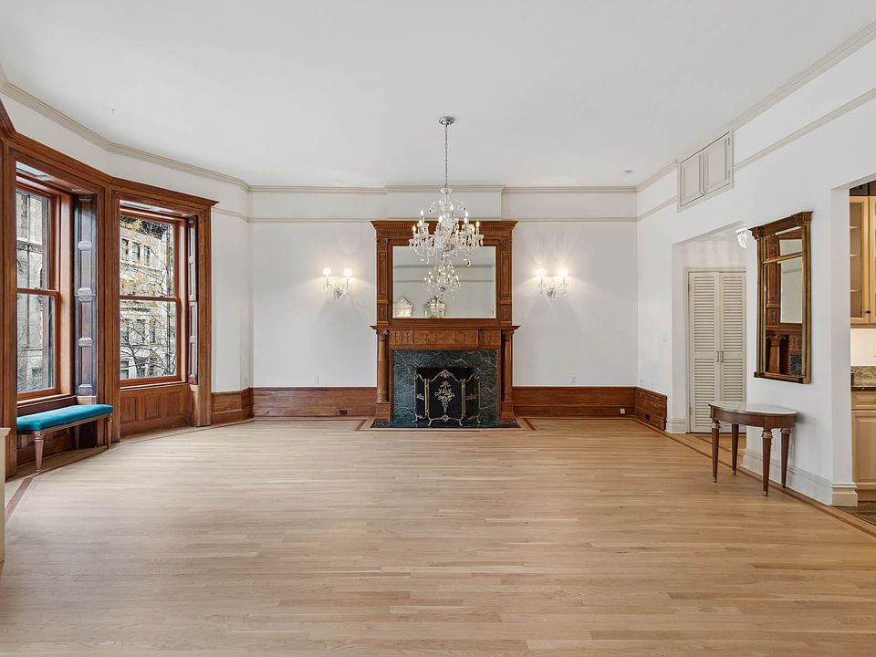 1st image of 38 W 69th St #2A