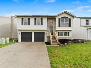 6055 Rover Ln, Columbus, OH 43232