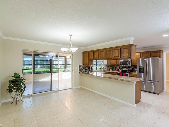 5th image of 1230 Hazeltine Dr