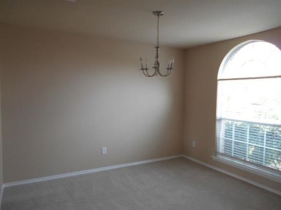 3rd image of 2035 Old Glory Ln