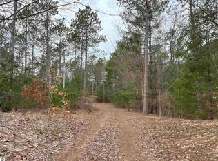 11495 Cedar Valley Ridge Dr, Traverse City, MI 49684