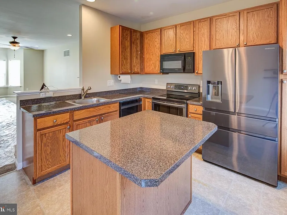 306 Wilkinson Dr