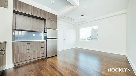 486 East 28th Street