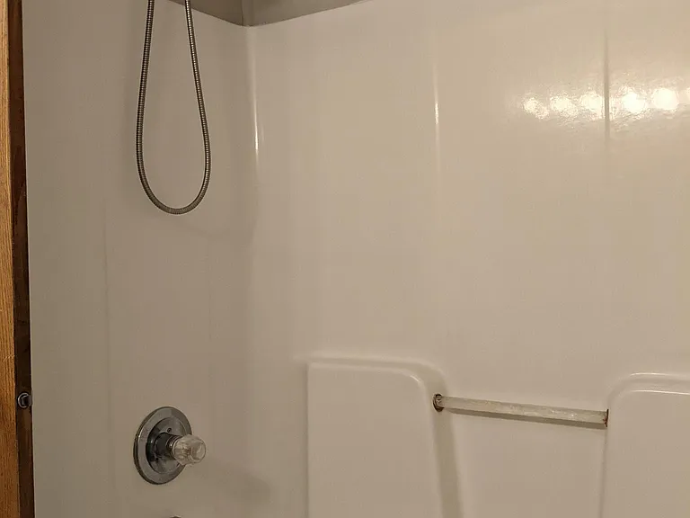 upper full bath