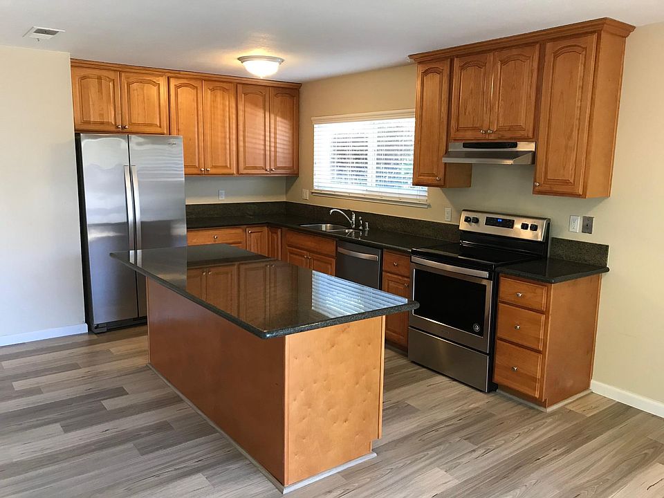 1st image of 10350 Leola Ct APT 2
