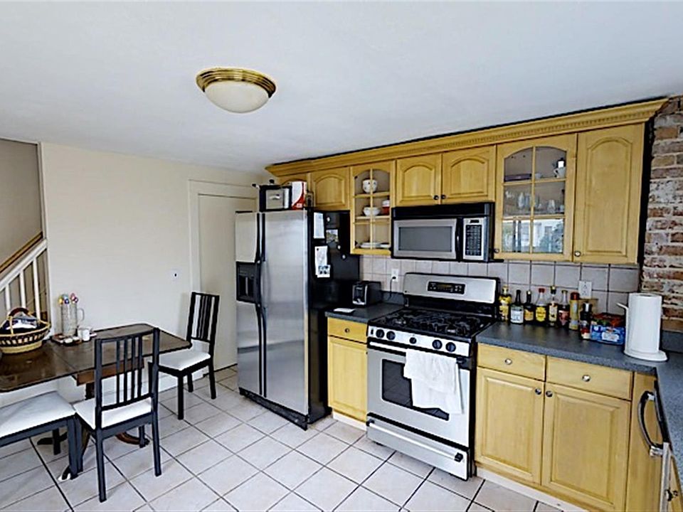 1st image of 60 Atherton St