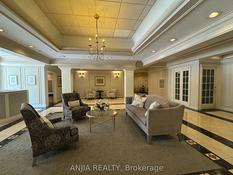 75 York Mills Rd #211