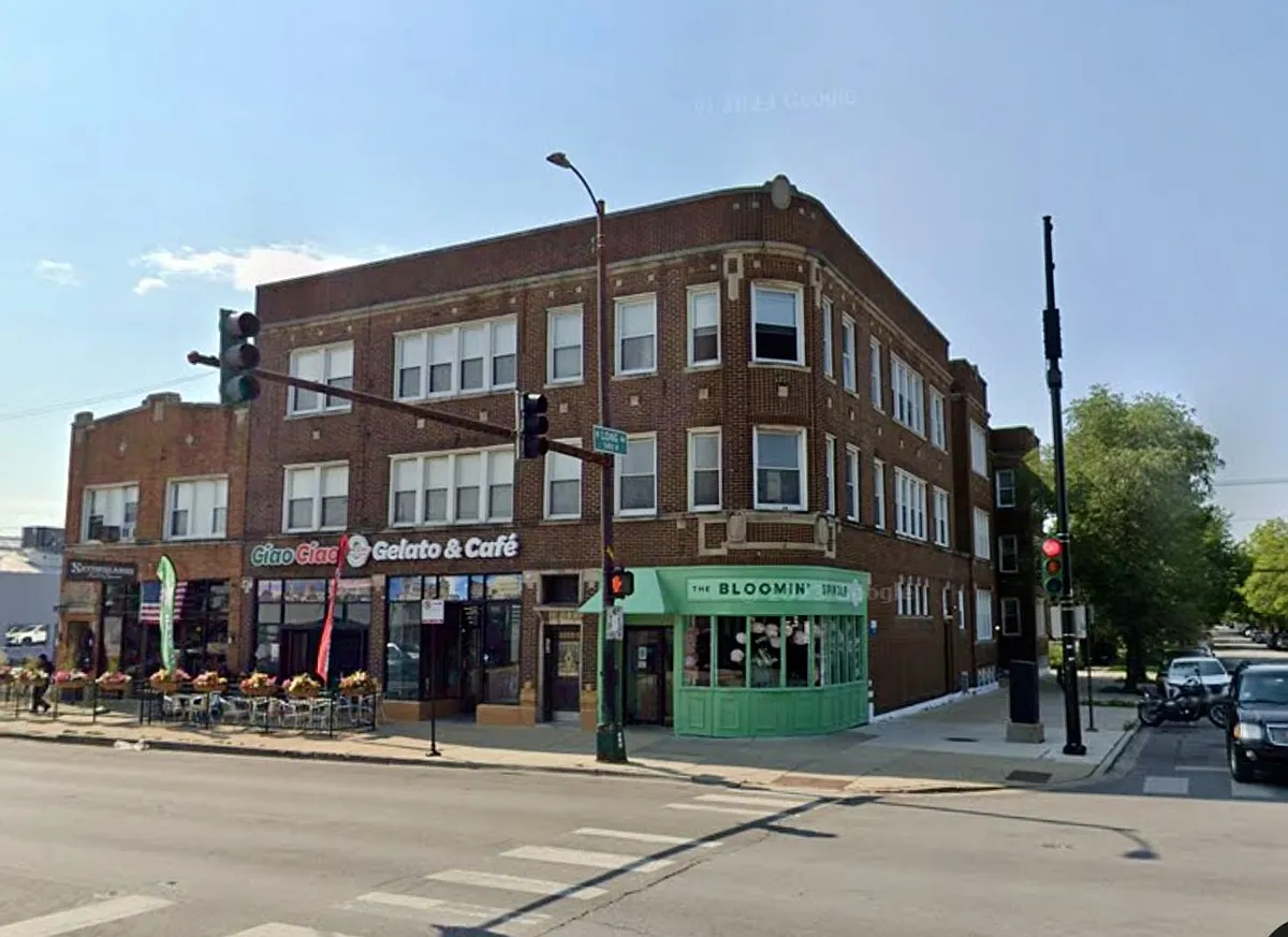 Building Photo - Irving Park 5355