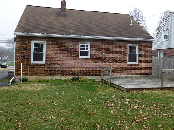 rear view with deck