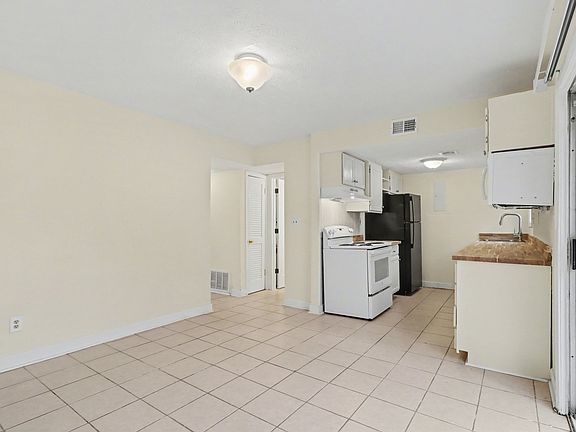5th image of 1150 Rankin St APT Q8