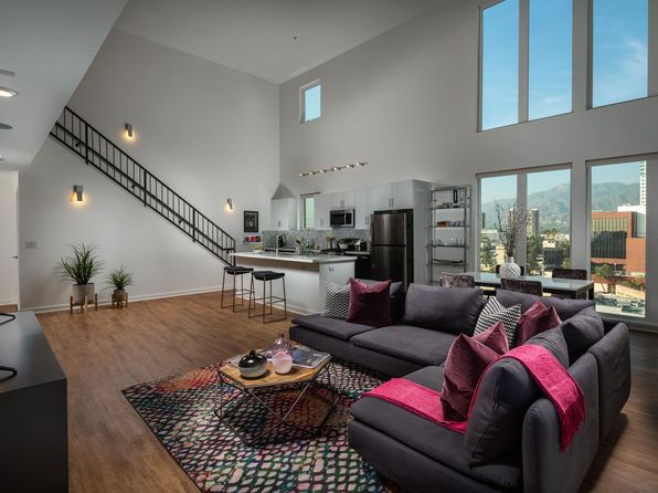 313 W California Ave APT 421B