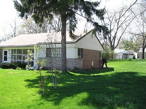 2nd image of 267 Mohawk St