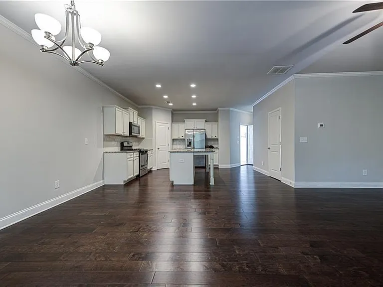 2039 Teagen Ct — Photo 4