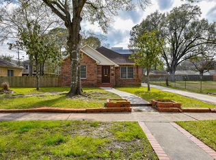 1928 Canterbury St, Houston, TX 77030