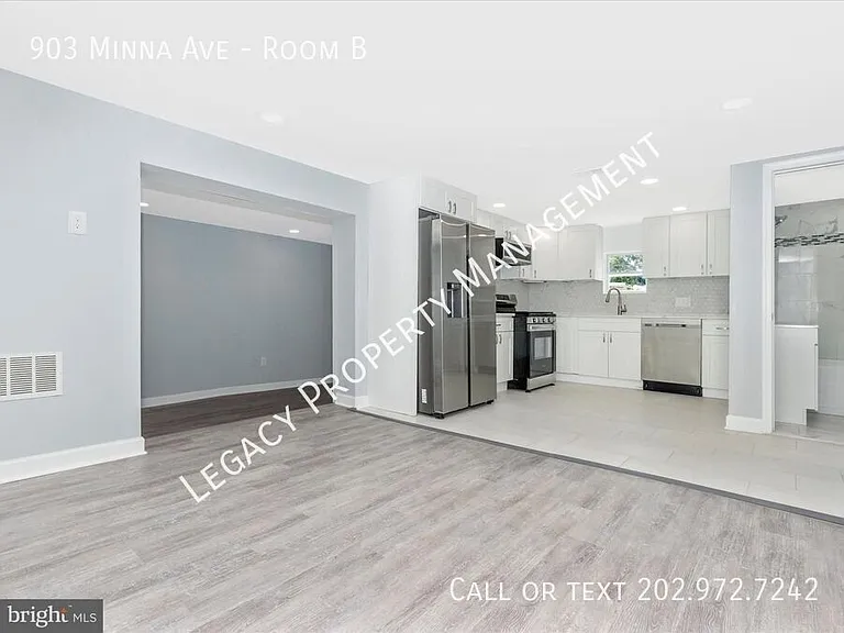 903 Minna Ave #B — Photo 13