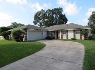 4439 Dolphin Dr, Tampa, FL 33617