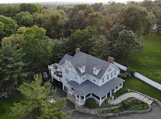 1 Marc Ln, Westport, CT 06880