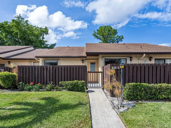 816 Sky Pine Way #G, Greenacres, FL 33415