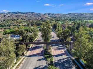 832 Congressional Rd, Simi Valley, CA 93065