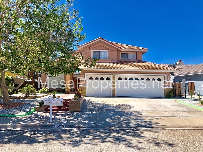 1st image of 13219 Berkeley Ln