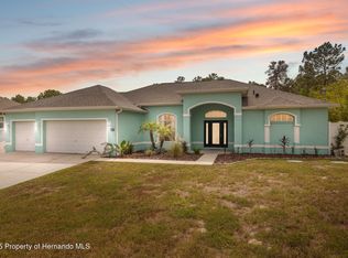 11344 Gallinule Ave, Weeki Wachee, FL 34613
