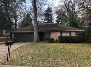323 Olive St, Huntsville, TX 77340