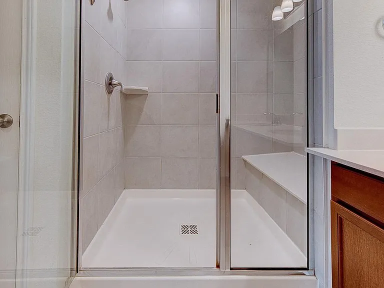 7218 Bakersfield Ct — Photo 22