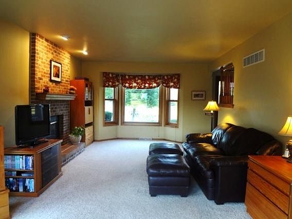 4th image of N107W16135 Creek Terrace Ct