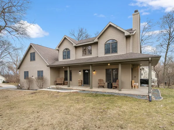 513 Meander Wood Rd, Oregon, WI 53575